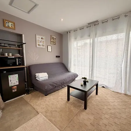 Montand - Independant Pour 4 Personnes Hébergement de vacances