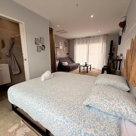Montand - Independant Pour 4 Personnes *